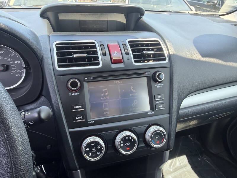 2016 Subaru Forester 2.5i
