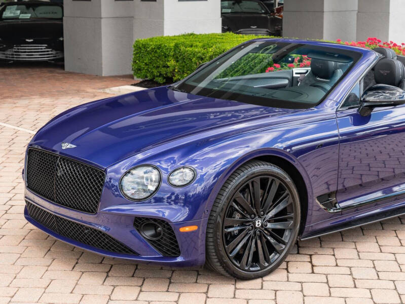 2023 Bentley Continental GTC V8