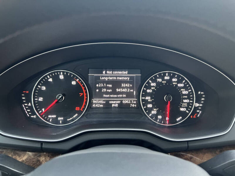 2018 Audi Q5 2.0T quattro Premium Plus