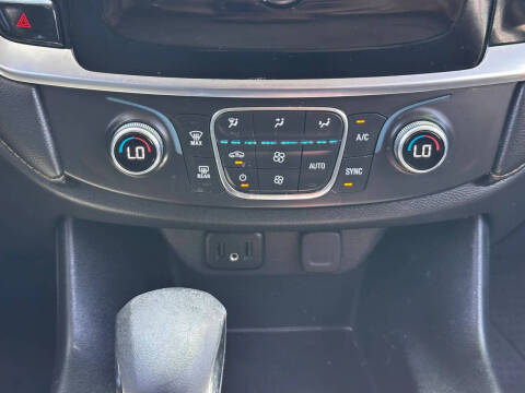 2021 Chevrolet Traverse LS