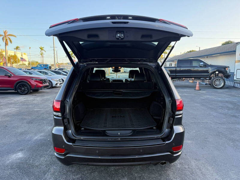 2017 Jeep Grand Cherokee Altitude