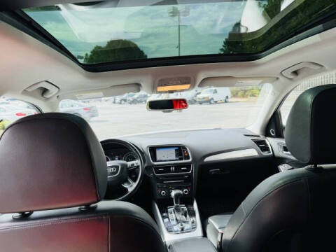 2017 Audi Q5 2.0T quattro Premium Plus