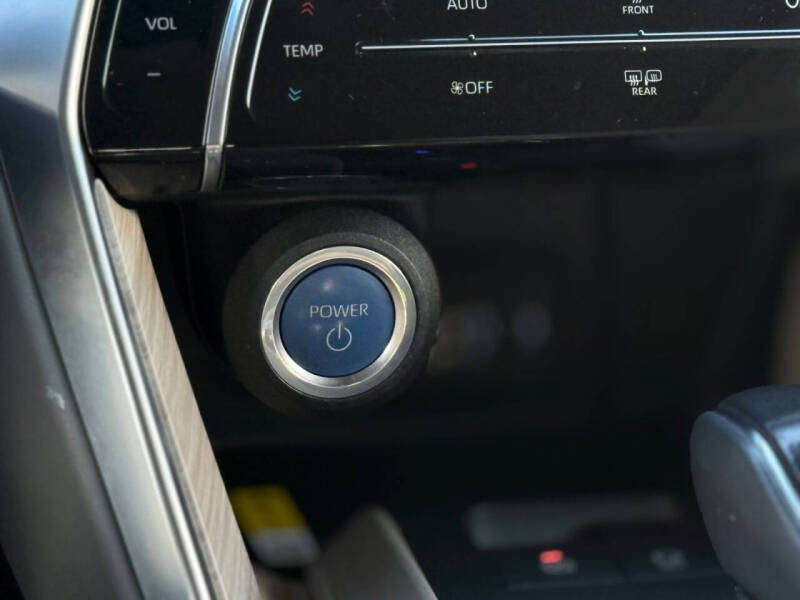 2022 Toyota Venza Limited