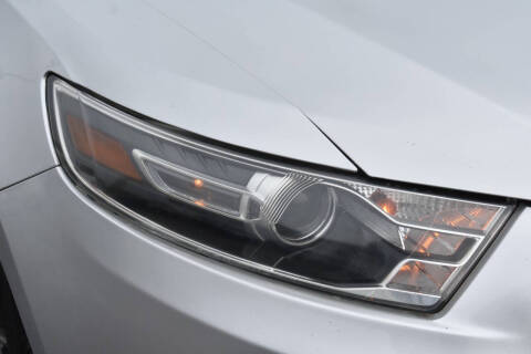 2015 Ford Taurus SEL