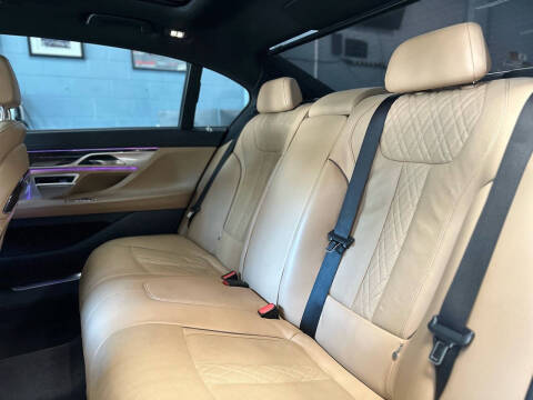 2017 BMW 7 Series 750i xDrive