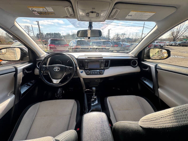 2016 Toyota RAV4 Hybrid XLE