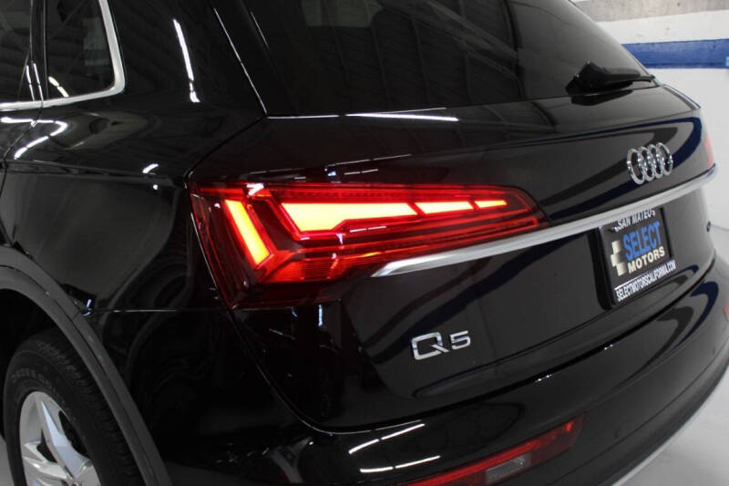 2023 Audi Q5 quattro Premium 40 TFSI