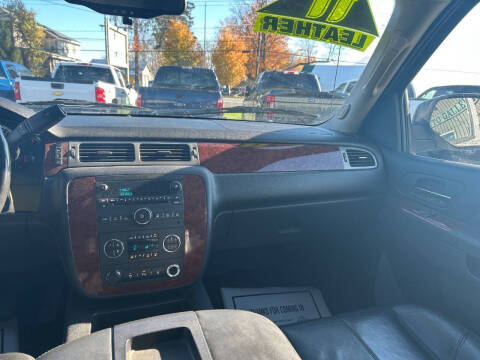 2011 Chevrolet Avalanche LT
