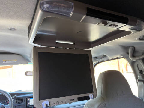 2004 Ford Excursion XLS