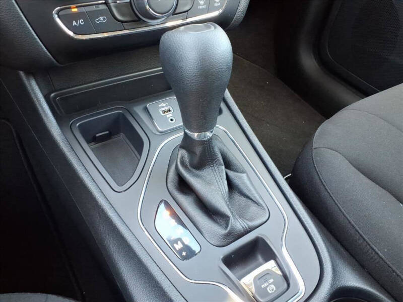 2021 Jeep Cherokee Latitude