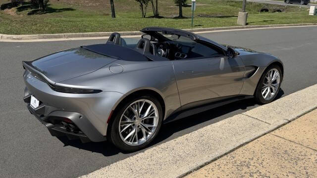 2022 Aston Martin Vantage