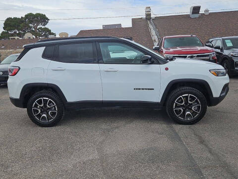 2025 Jeep Compass Trailhawk