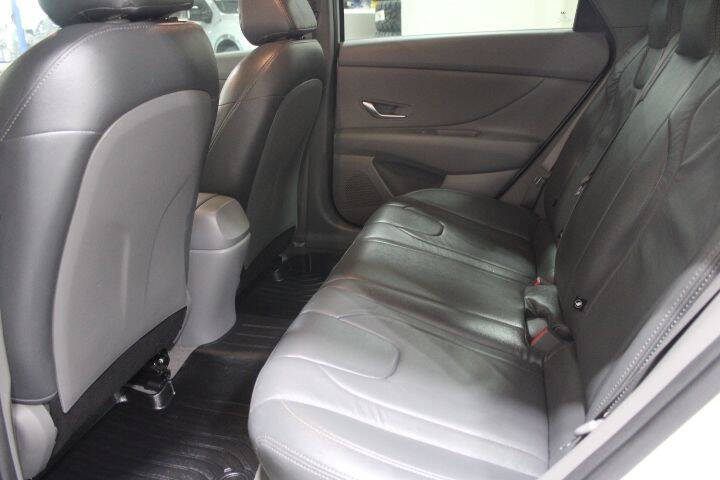 2022 Hyundai Elantra