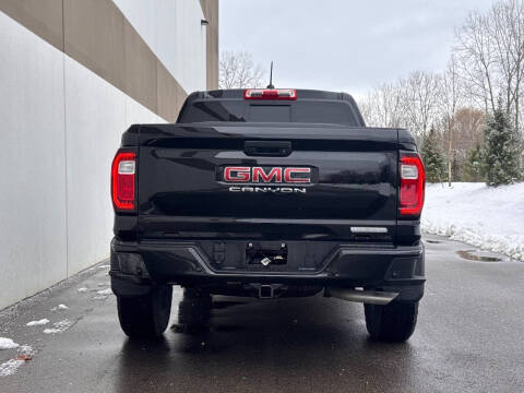 2024 GMC Canyon Elevation