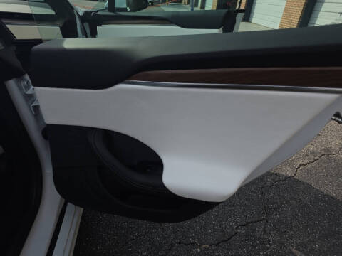 2023 Tesla Model S Standard Range
