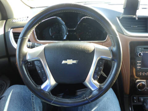 2017 Chevrolet Traverse LT