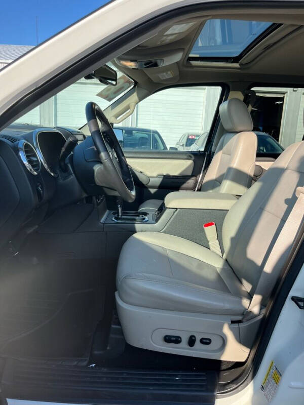 2008 Ford Explorer XLT