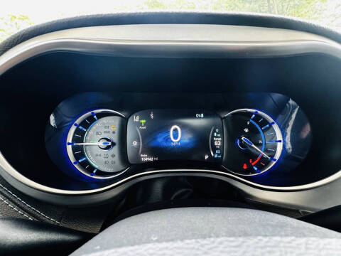 2018 Chrysler Pacifica Hybrid Limited