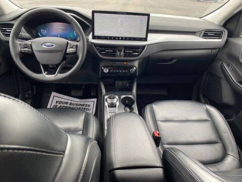 2023 Ford Escape Platinum