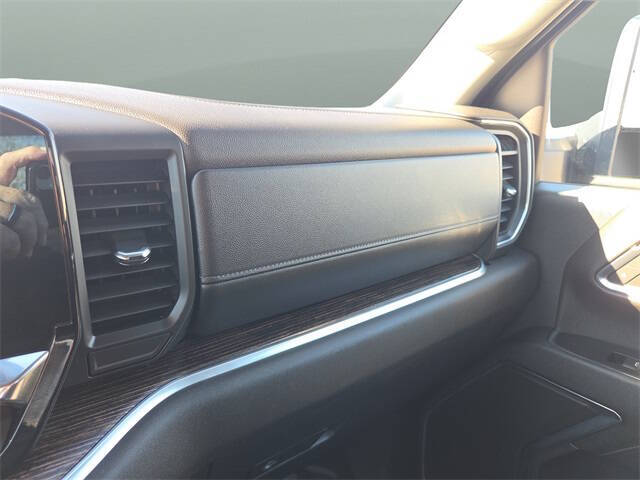 2024 GMC Sierra 3500HD