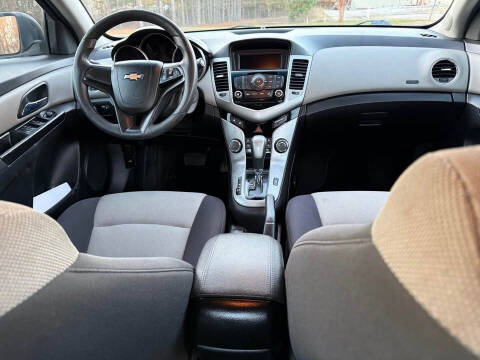 2014 Chevrolet Cruze LS Auto