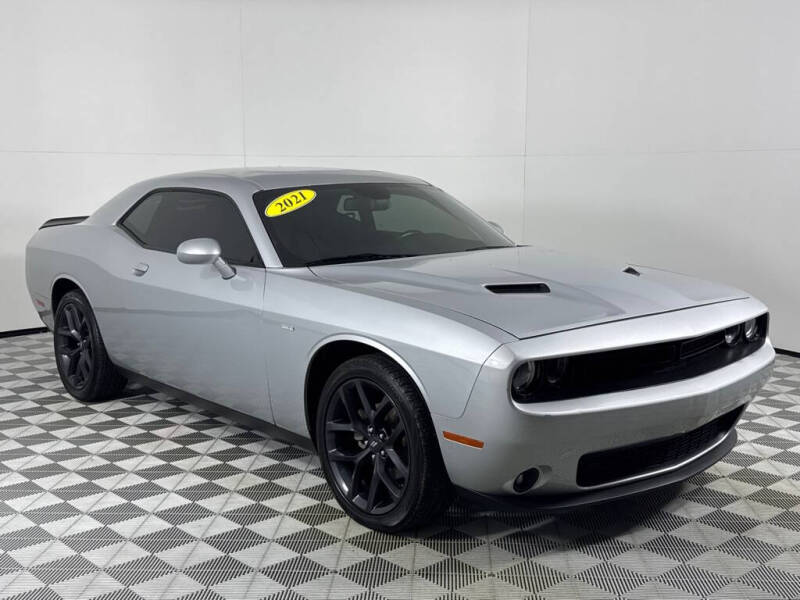 2021 Dodge Challenger SXT