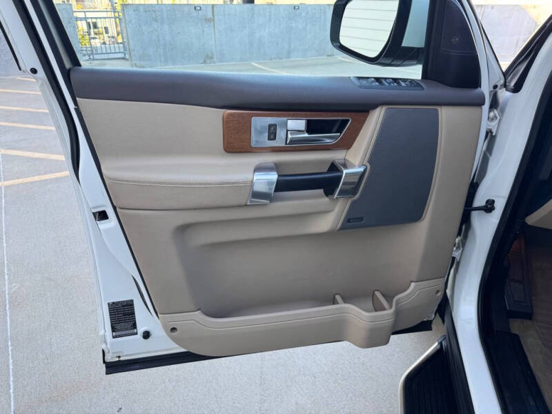 2016 Land Rover LR4 HSE