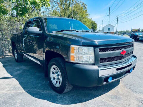 2011 Chevrolet Silverado 1500 for sale at Purcell Auto Sales LLC in Camby IN