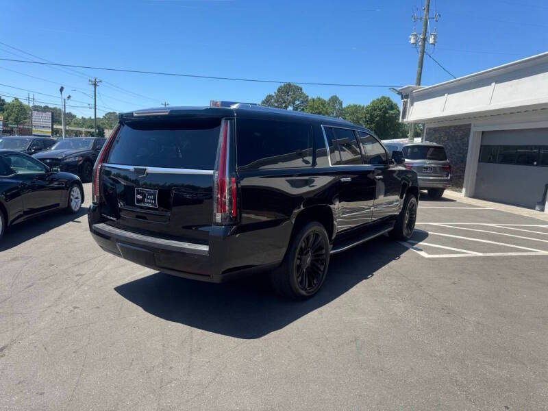 2016 Cadillac Escalade ESV Luxury Collection