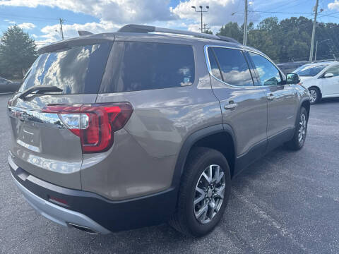 2023 GMC Acadia SLT