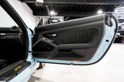 2023 Porsche 718 Cayman GT4 RS