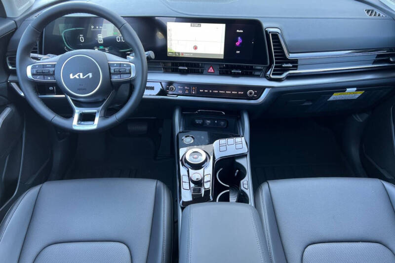 2025 Kia Sportage Hybrid EX