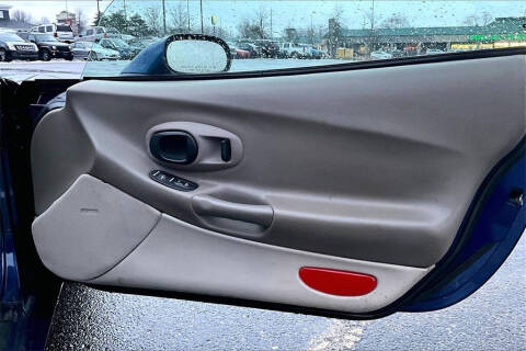 2004 Chevrolet Corvette