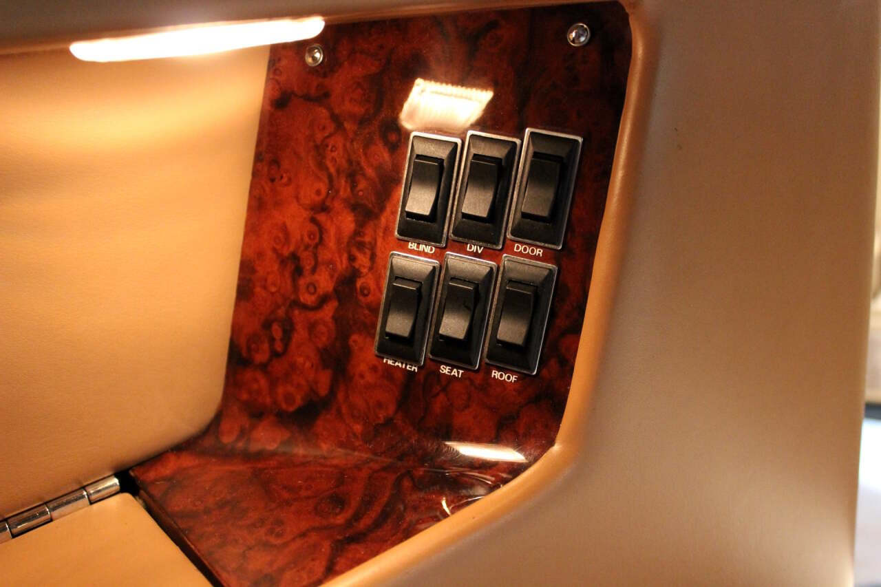 1993 Rolls-Royce Silver Spur II Touring Limousi 11