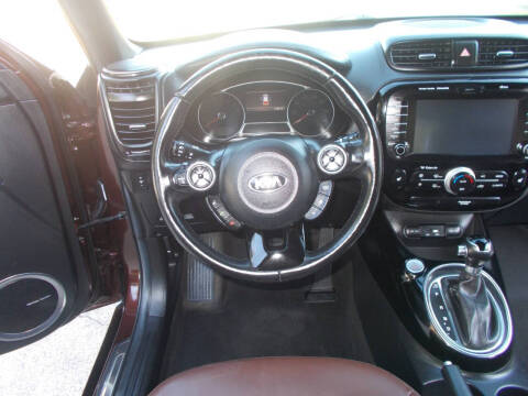 2017 Kia Soul +