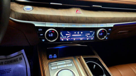 2023 Genesis G80