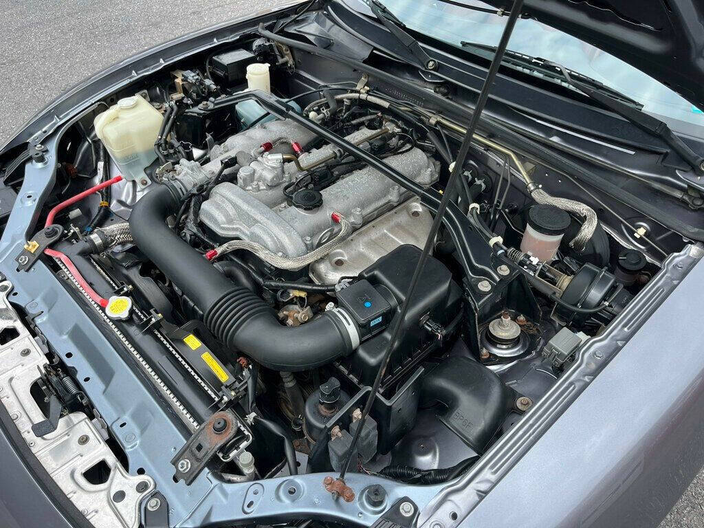 2002 Mazda MX-5 Miata 33