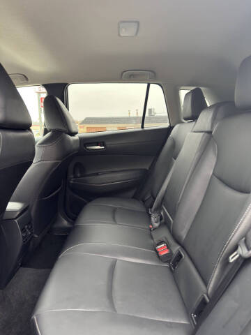 2022 Toyota Corolla Cross XLE