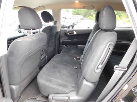 2013 Nissan Pathfinder Platinum