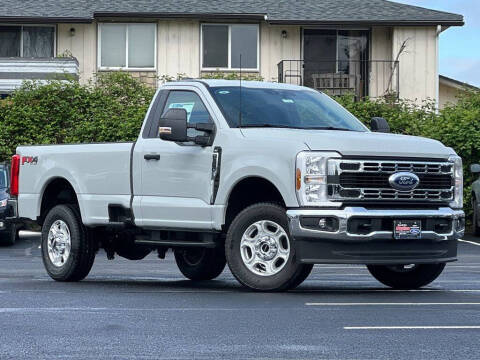2025 Ford F-350 Super Duty XLT