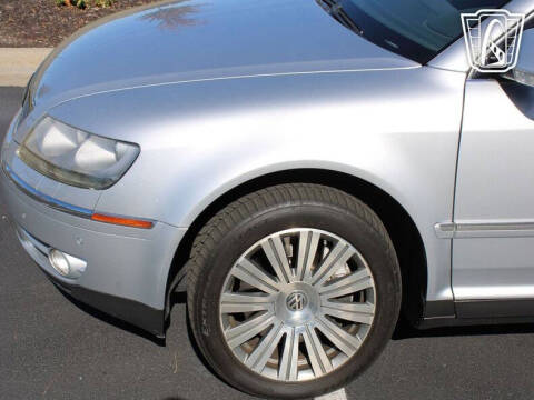 2006 Volkswagen Phaeton V8