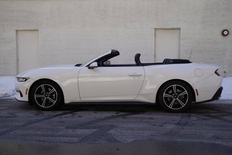 2024 Ford Mustang EcoBoost