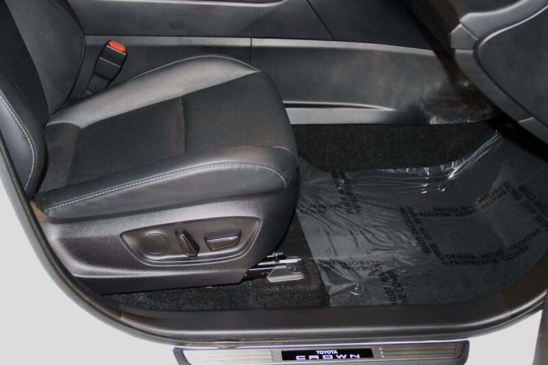 2024 Toyota Crown Limited