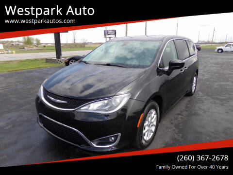 2020 Chrysler Pacifica for sale at Westpark Auto in Lagrange IN