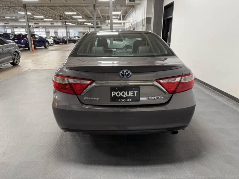 2016 Toyota Camry Hybrid SE