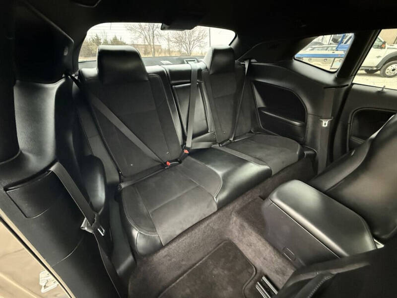 2016 Dodge Challenger R/T Scat Pack