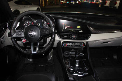 2018 Alfa Romeo Giulia Quadrifoglio