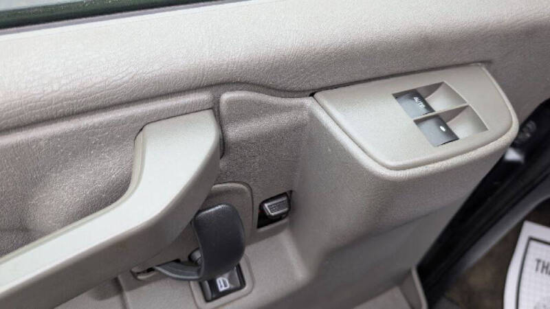 2017 Chevrolet Express LT 3500