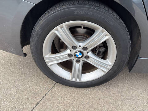 2012 BMW 3 Series 328i