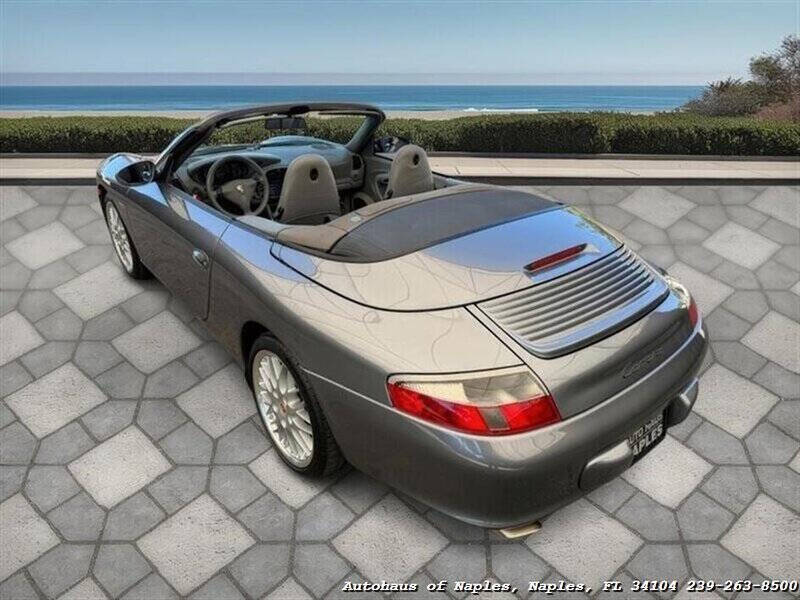 2003 Porsche 911 Carrera